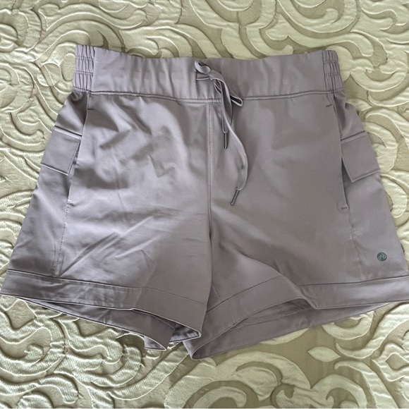 Apana High Waisted Workout Shorts - Picture 2 of 4